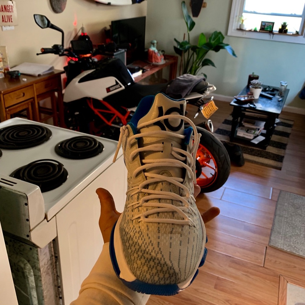 *SOLD* KD 8 | SIZE 11 | BRAND NEW